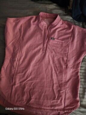 Figs Rose Pink Women's Utility Jogger Set.